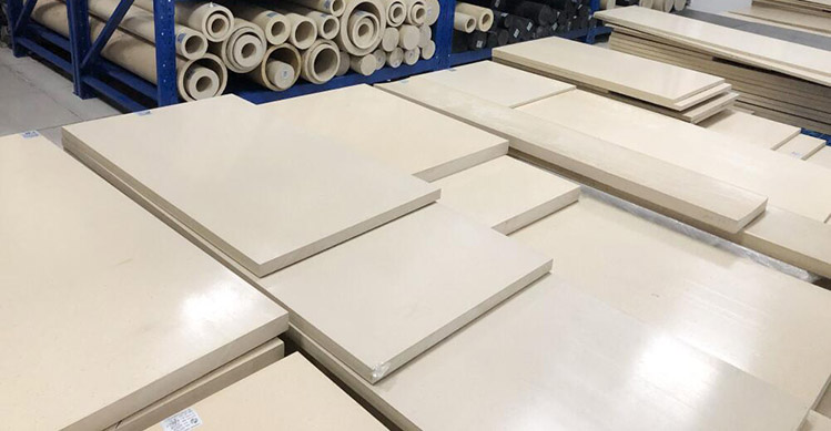 Основные преимущества листа PEEK 1