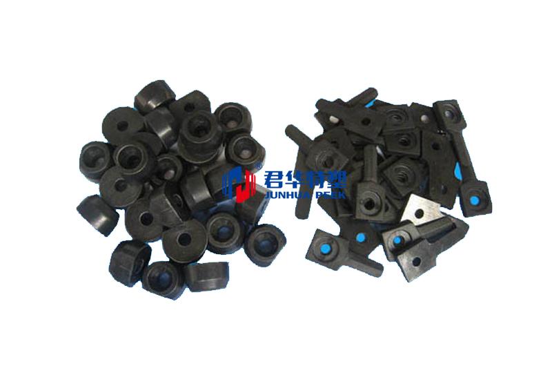 Детали из PEEK для полупроводниковой промышленности