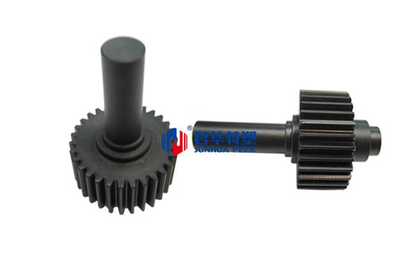 Вал и цилиндрическая шестерня из PEEK
