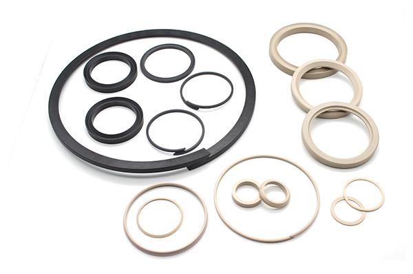 Шаровой клапан с уплотнением из PEEK