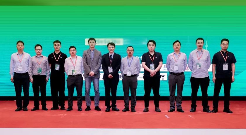 Junhua представляет инновации высокопроизводительного PEEK на 10-м Форуме индустрии специальных инженерных пластиков